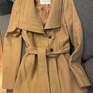 Aritzia Babaton Camel Coat (XXS)